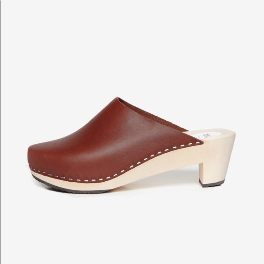 Cat Clog Conac